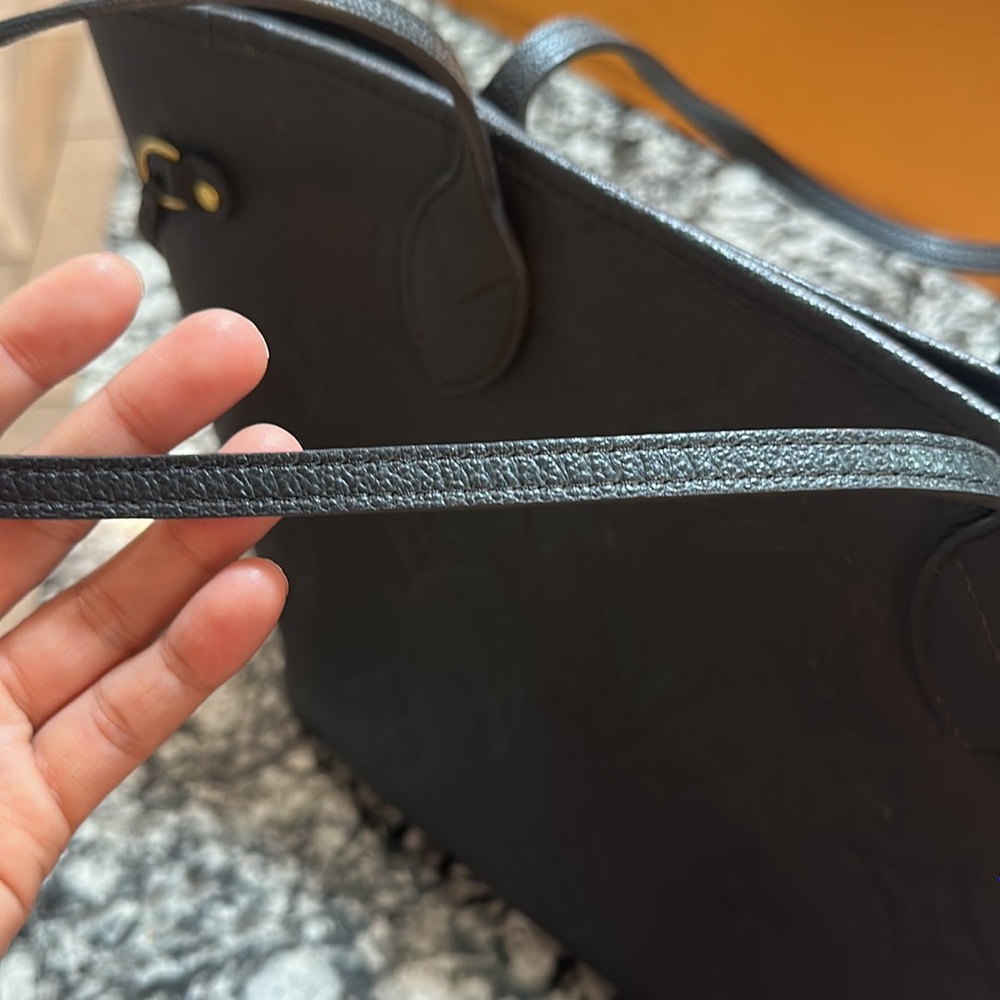 LOUIS VUITTON NEVERFULL MM Monogram Empreinte Leather. (GREAT CONDITION) Black - Picture 10 of 13